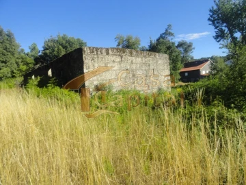 Terreno para Venda em Mouçós e Lamares