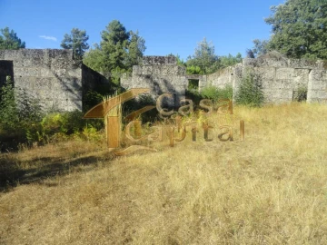 Terreno para Venda em Mouçós e Lamares
