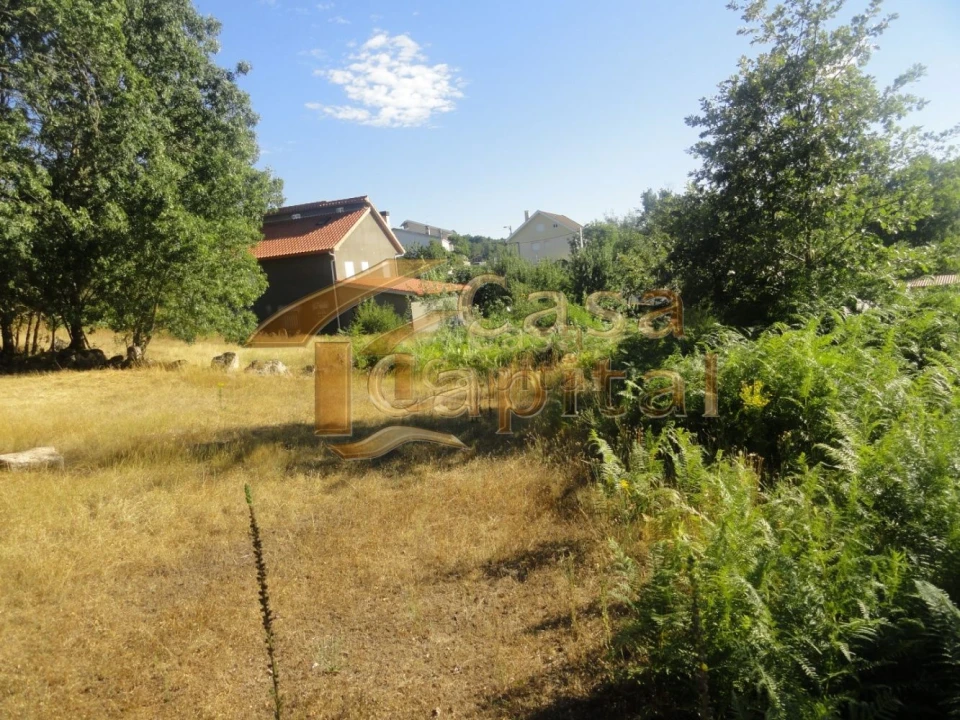 Terreno para Venda em Mouçós e Lamares Foto 4