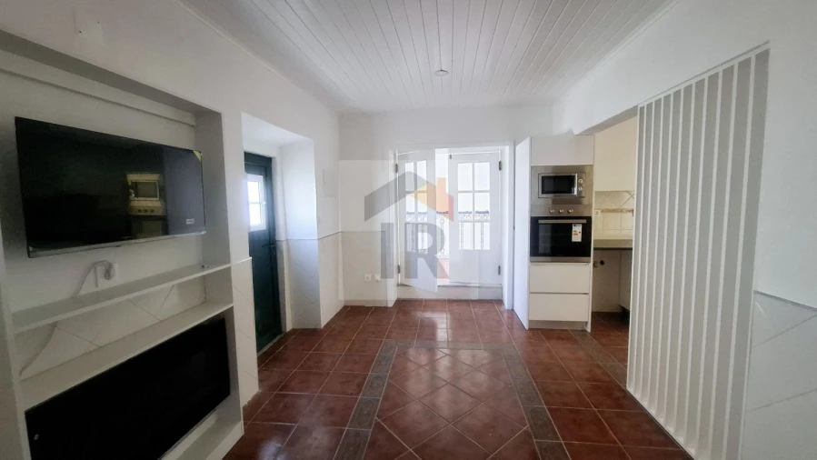 Moradia T4 para Venda em Santa Maria, São Pedro e Sobral da Lagoa Foto 11