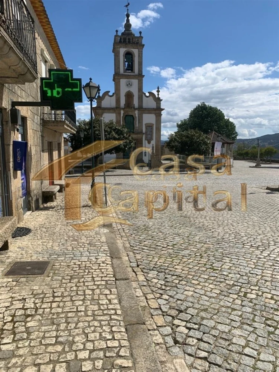 Moradia T4 para Venda em Vilar de Maçada Foto 4