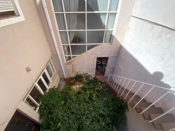 Moradia T8 para Venda em Peso da Régua e Godim