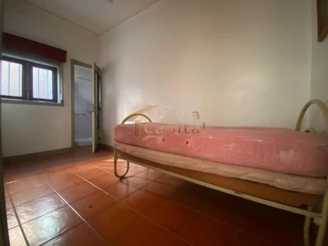 Moradia T8 para Venda em Peso da Régua e Godim