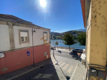 Moradia T8 para Venda em Peso da Régua e Godim