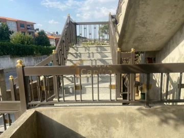 Moradia T4 para Venda em Alijo