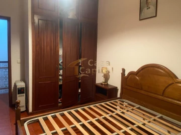 Moradia T4 para Venda em Alijo