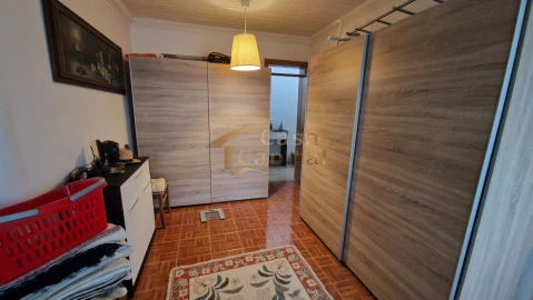 Moradia T2 para Venda em Nossa Senhora da Conceição, São Pedro e São Dinis