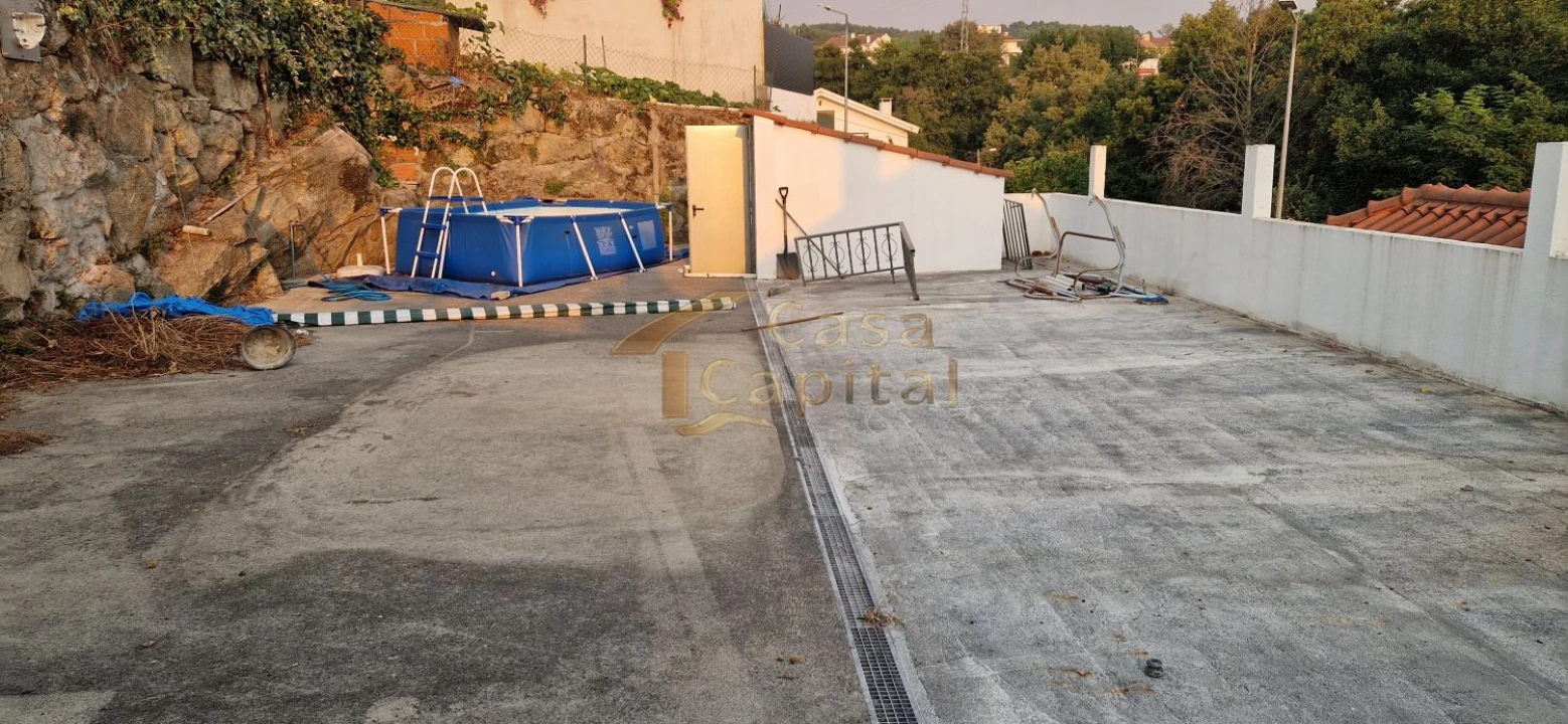 Moradia T2 para Venda em Nossa Senhora da Conceição, São Pedro e São Dinis Foto 24