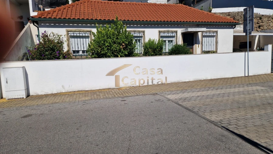 Moradia T2 para Venda em Nossa Senhora da Conceição, São Pedro e São Dinis Foto 25