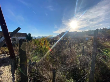 Terreno para Venda em Vila Marim