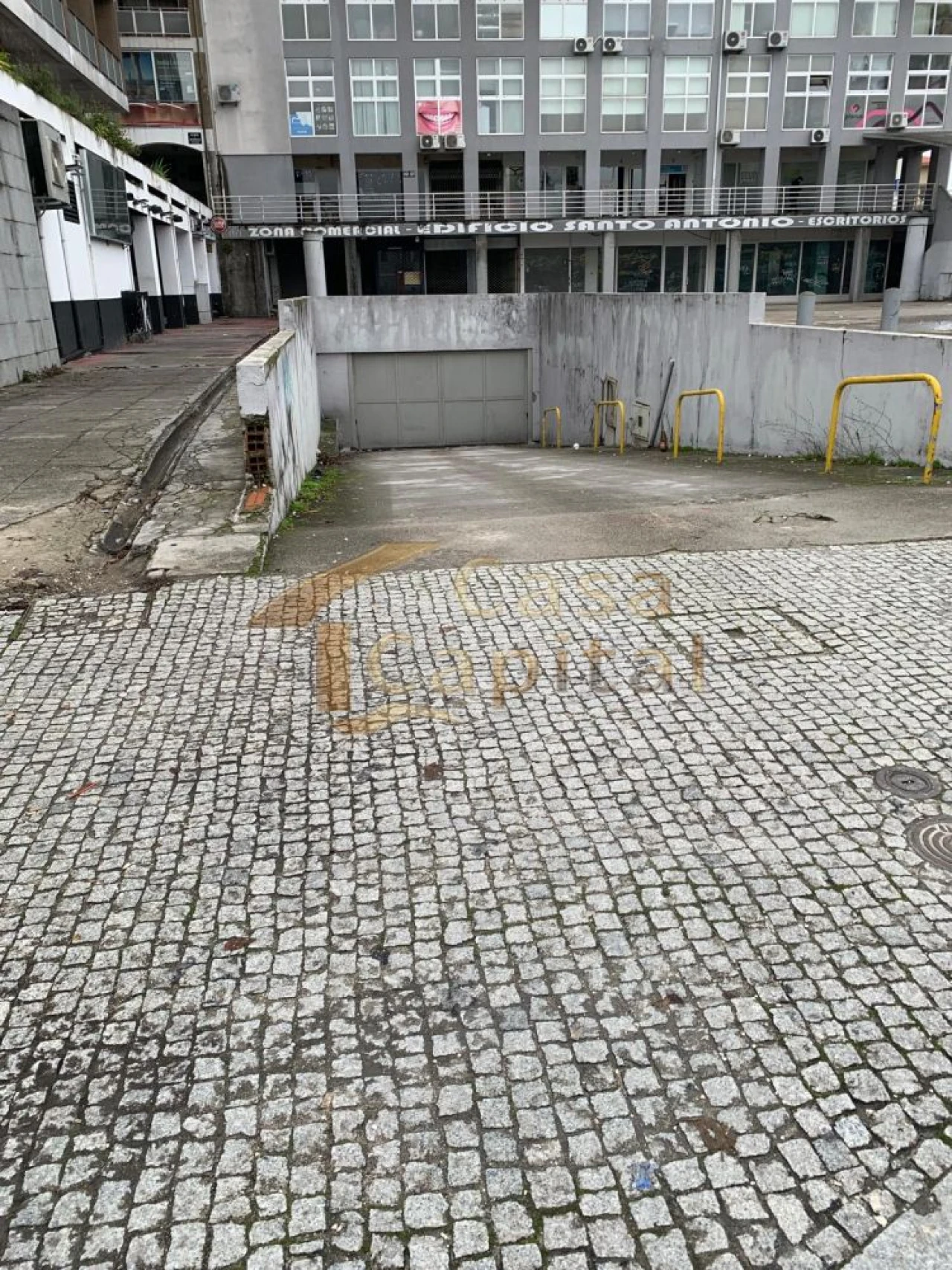 Garagem para Venda em Nossa Senhora da Conceição, São Pedro e São Dinis Foto 2