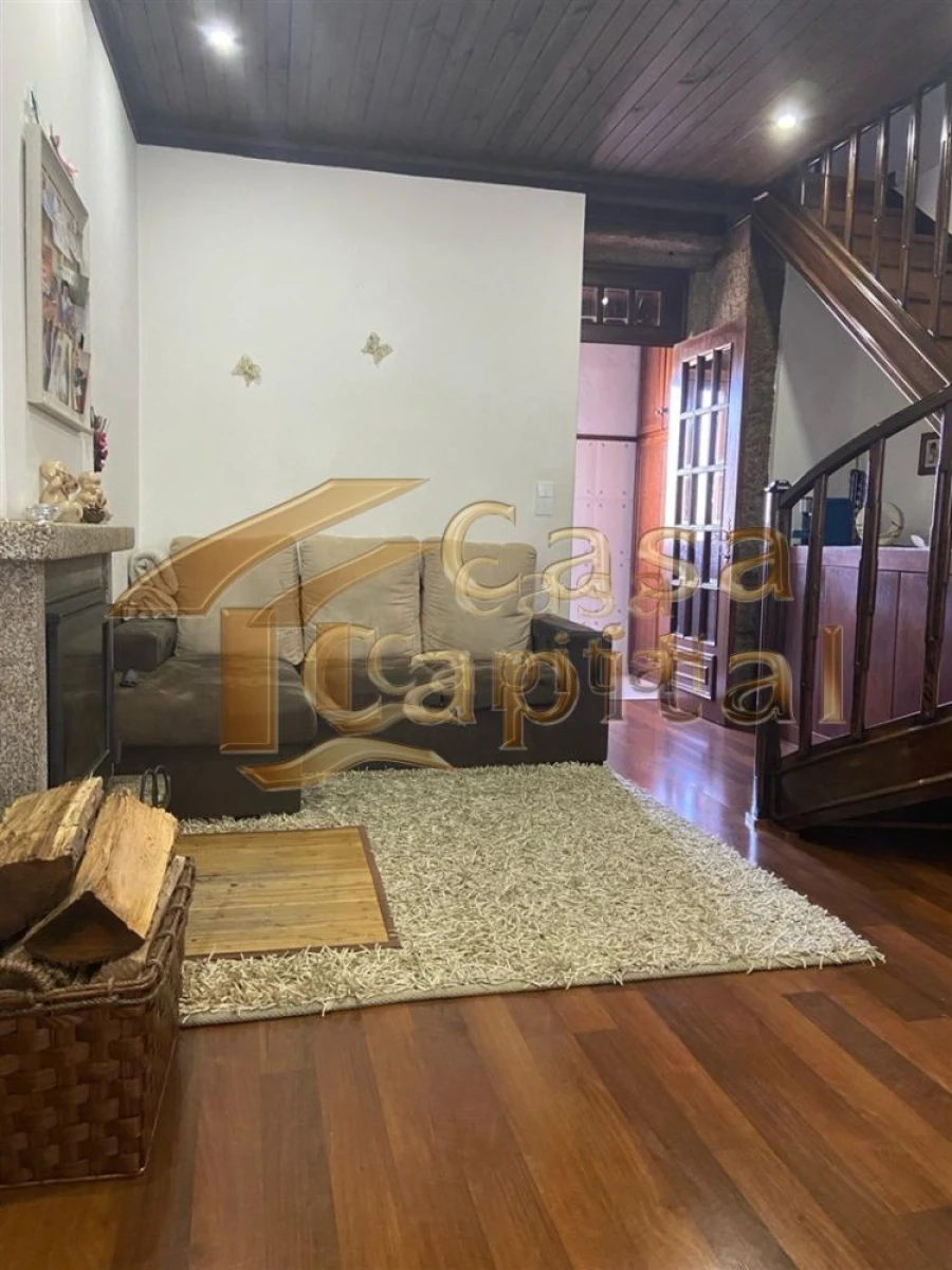 Moradia T2 para Venda em Folhadela Foto 14