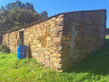 Quinta T0 para Venda em Andrães