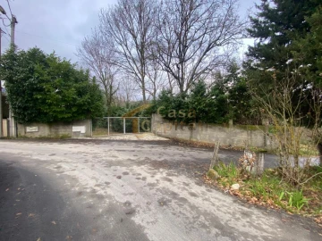 Terreno para Venda em Vila Marim