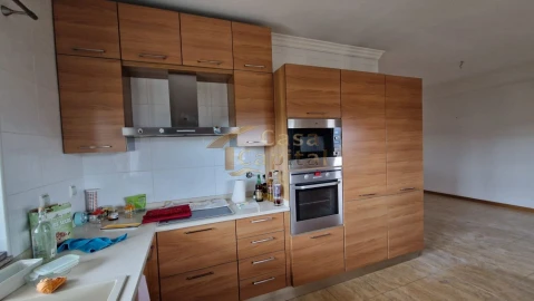 Quinta T5 para Venda em Folhadela