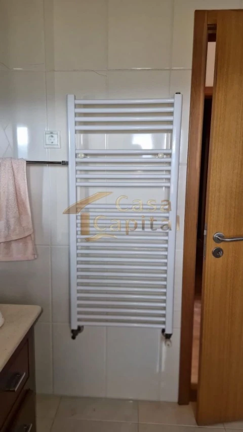 Quinta T5 para Venda em Folhadela