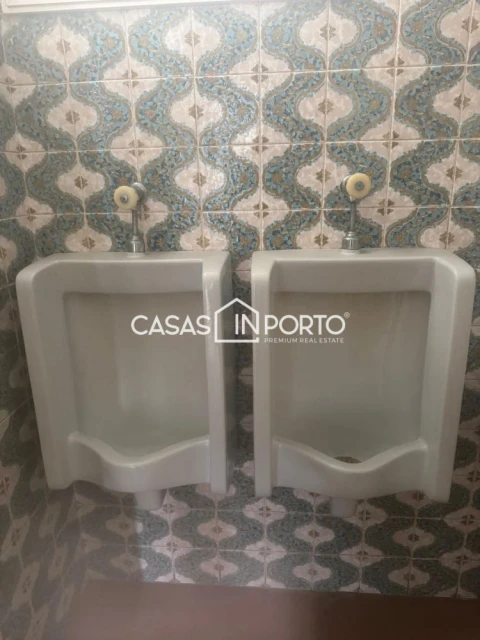 Loja para Arrendamento em Ramalde