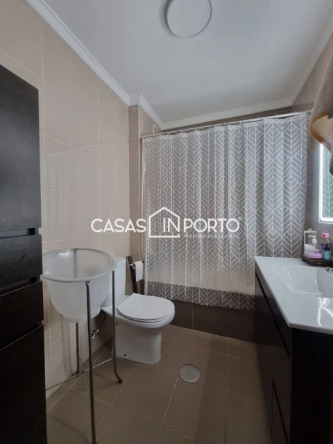 Apartamento T3 para Venda em Santa Marinha e São Pedro da Afurada