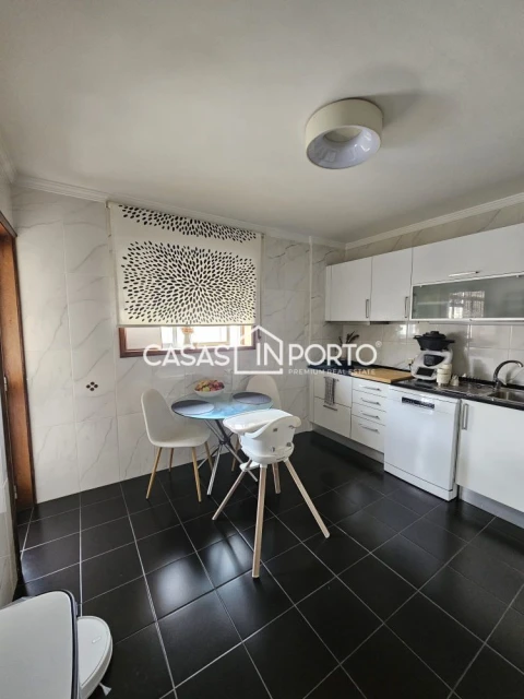 Apartamento T3 para Venda em Santa Marinha e São Pedro da Afurada