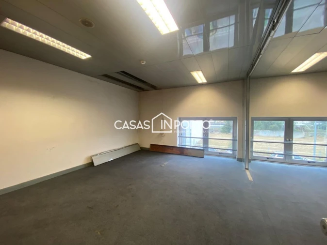 Loja para Arrendamento em Matosinhos e Leça da Palmeira Foto 17