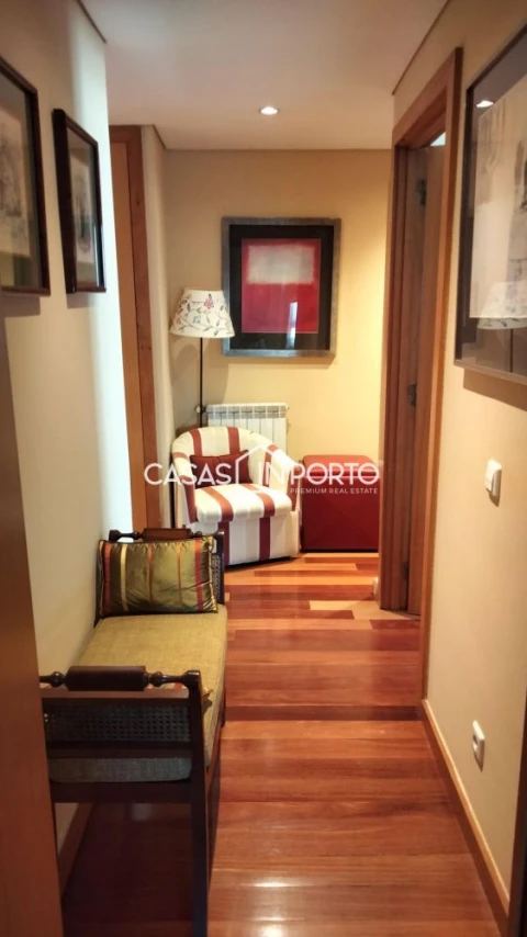 Apartamento T4 para Venda em Aldoar, Foz do Douro e Nevogilde
