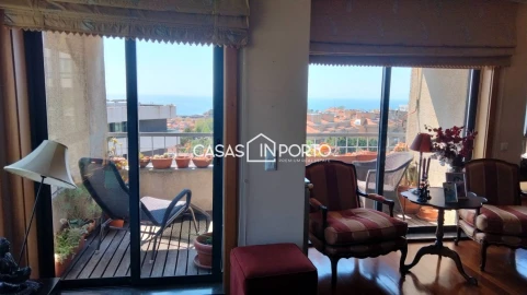 Apartamento T4 para Venda em Aldoar, Foz do Douro e Nevogilde
