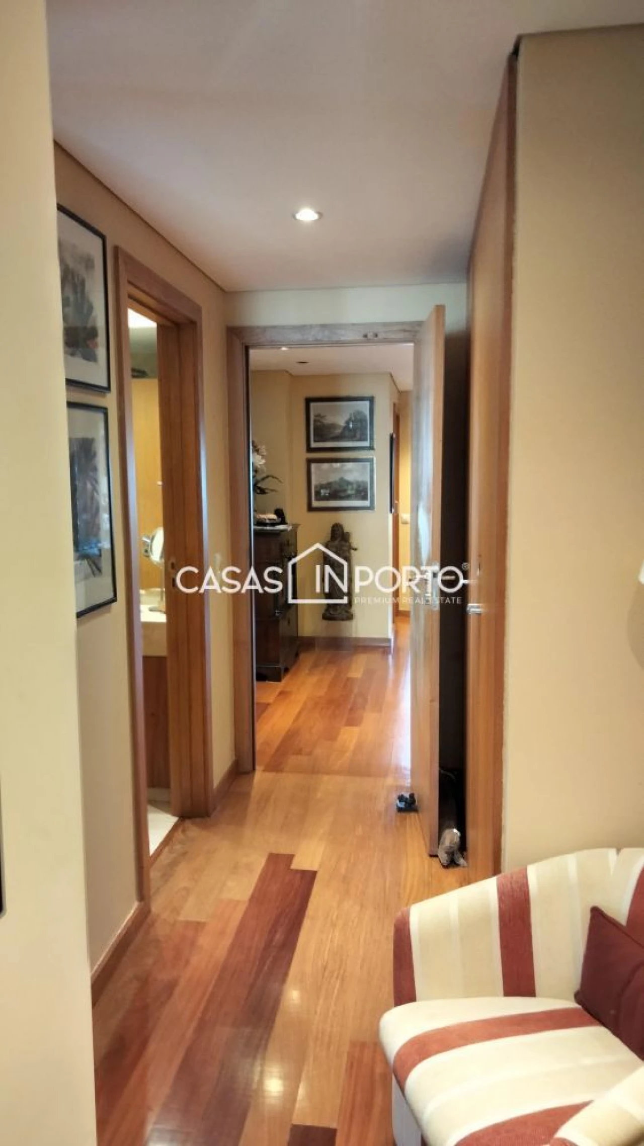 Apartamento T4 para Venda em Aldoar, Foz do Douro e Nevogilde Foto 24