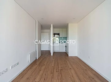 Apartamento T1 para Venda em Paranhos