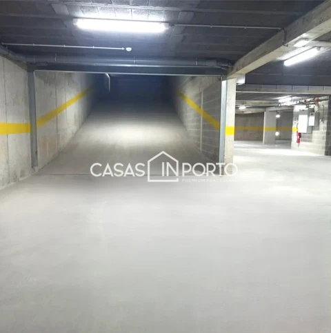 Apartamento T1 para Venda em Paranhos