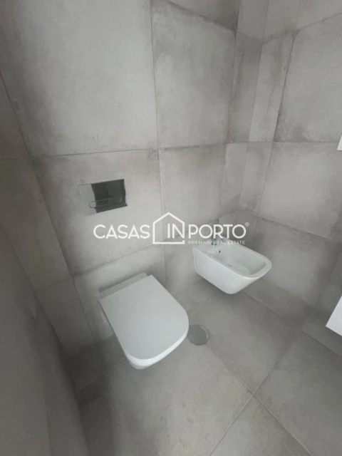 Apartamento T1 para Venda em Paranhos