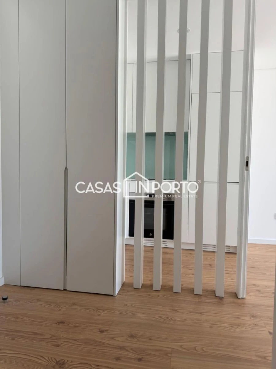 Apartamento T1 para Venda em Paranhos Foto 9