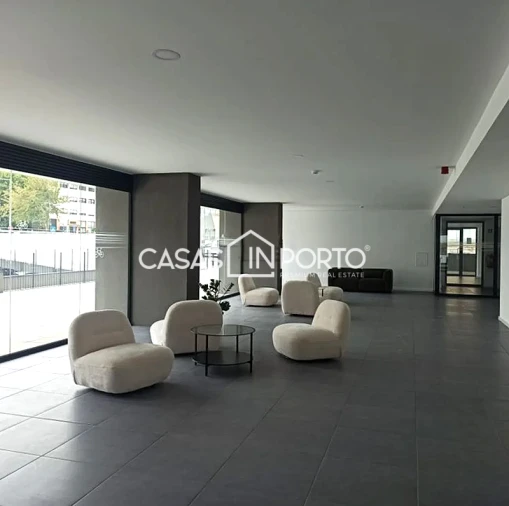 Apartamento T1 para Venda em Paranhos Foto 31