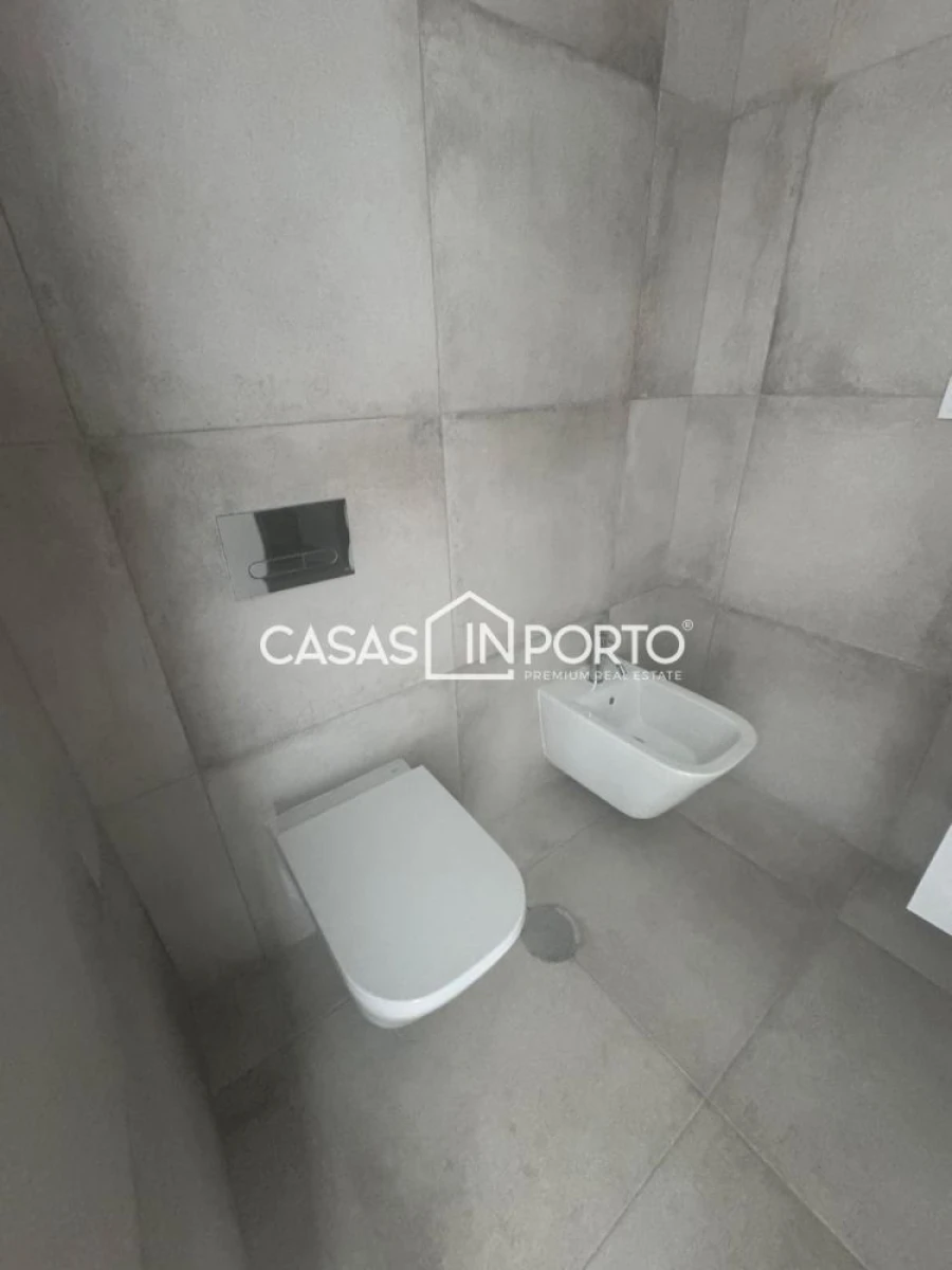 Apartamento T1 para Venda em Paranhos Foto 23