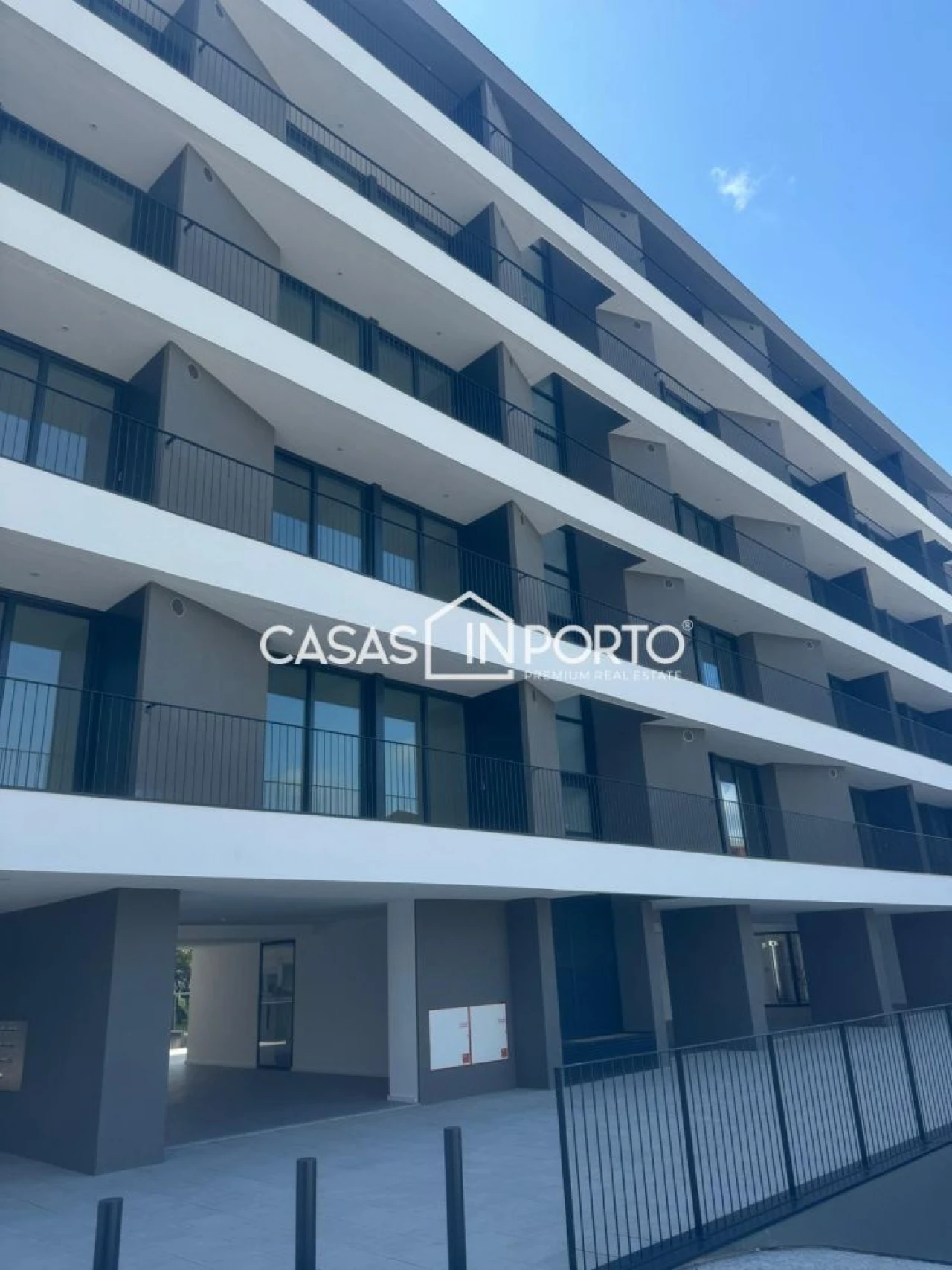 Apartamento T1 para Venda em Paranhos Foto 38