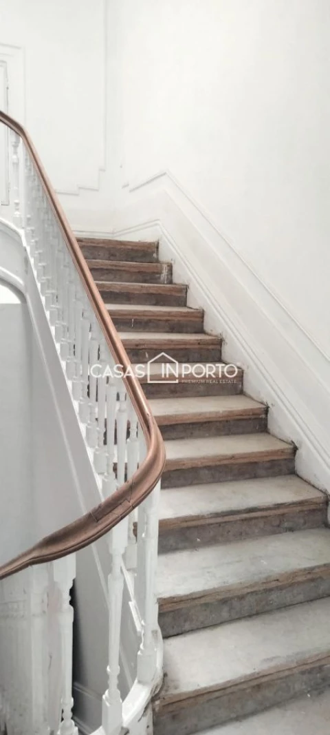 Loja para Arrendamento em Cedofeita, Santo Ildefonso, Sé, Miragaia, São Nicolau e Vitória