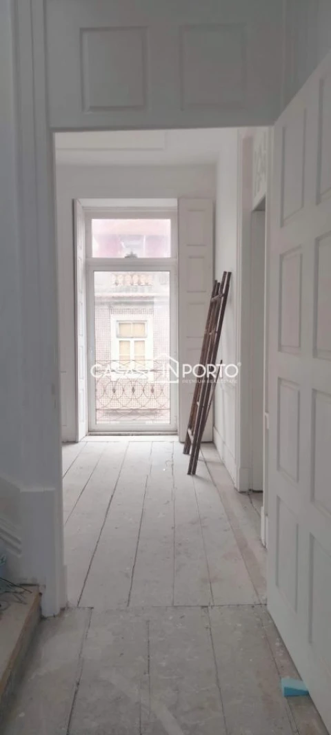 Loja para Arrendamento em Cedofeita, Santo Ildefonso, Sé, Miragaia, São Nicolau e Vitória