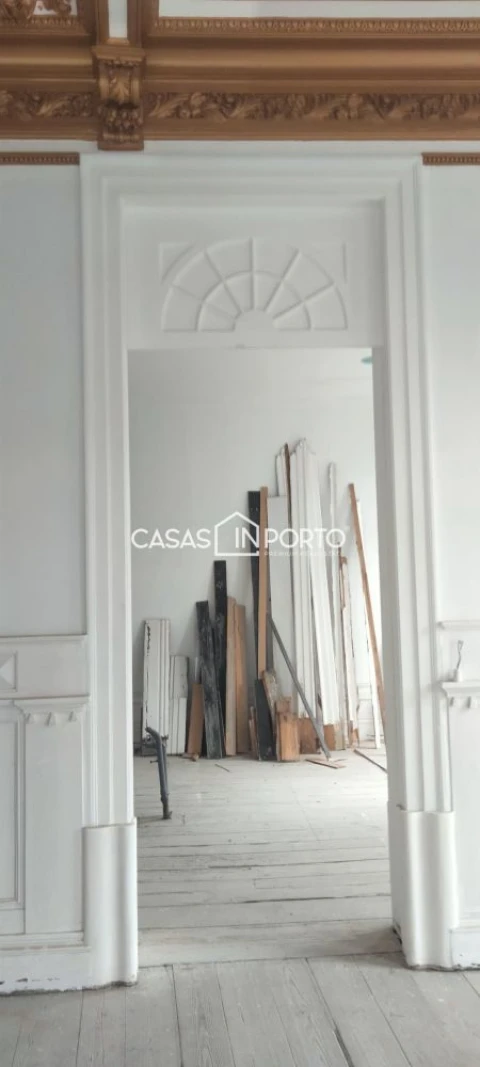 Loja para Arrendamento em Cedofeita, Santo Ildefonso, Sé, Miragaia, São Nicolau e Vitória