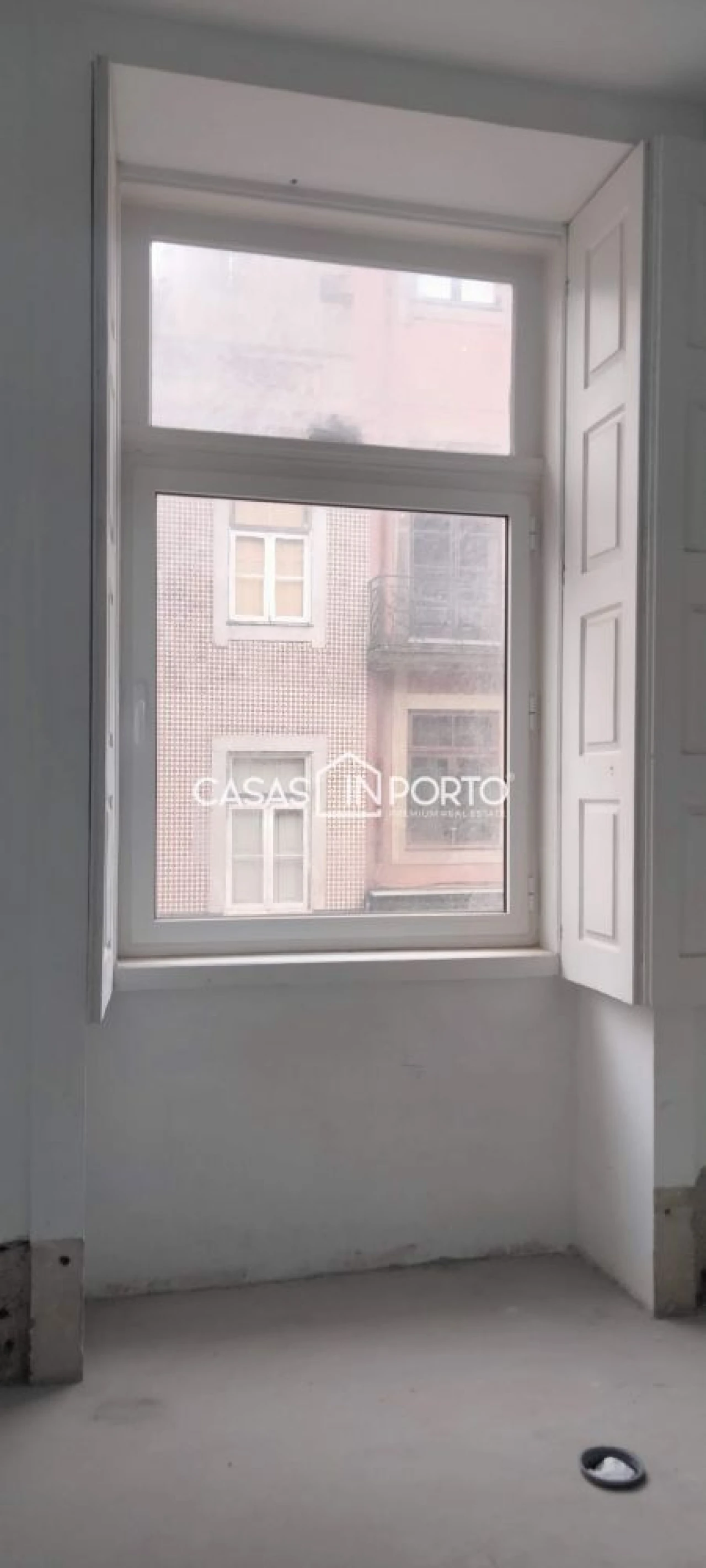 Loja para Arrendamento em Cedofeita, Santo Ildefonso, Sé, Miragaia, São Nicolau e Vitória Foto 8