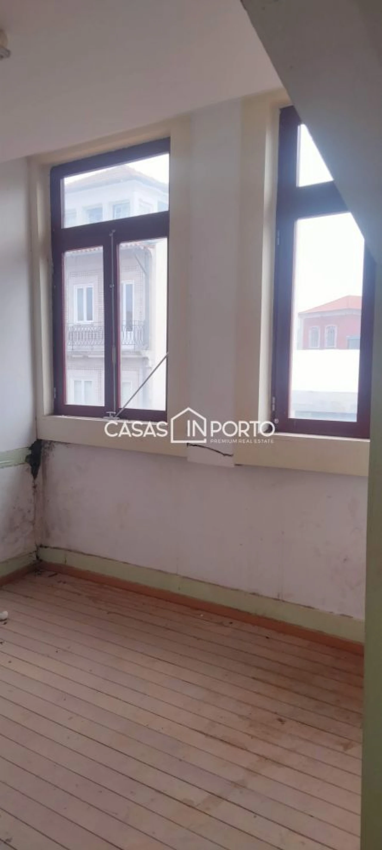 Loja para Arrendamento em Cedofeita, Santo Ildefonso, Sé, Miragaia, São Nicolau e Vitória Foto 43