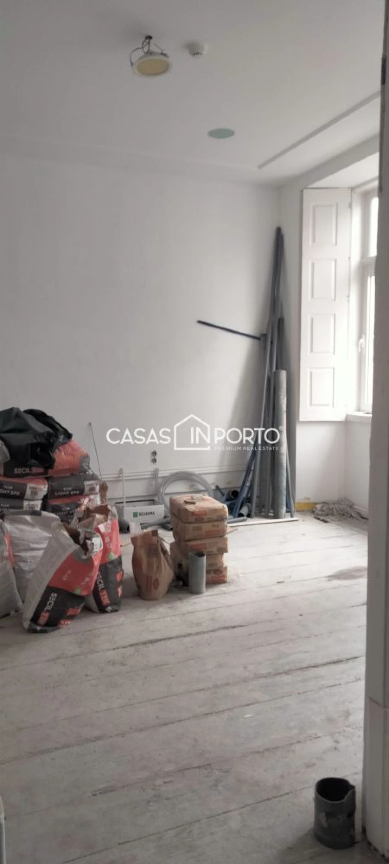 Loja para Arrendamento em Cedofeita, Santo Ildefonso, Sé, Miragaia, São Nicolau e Vitória Foto 33