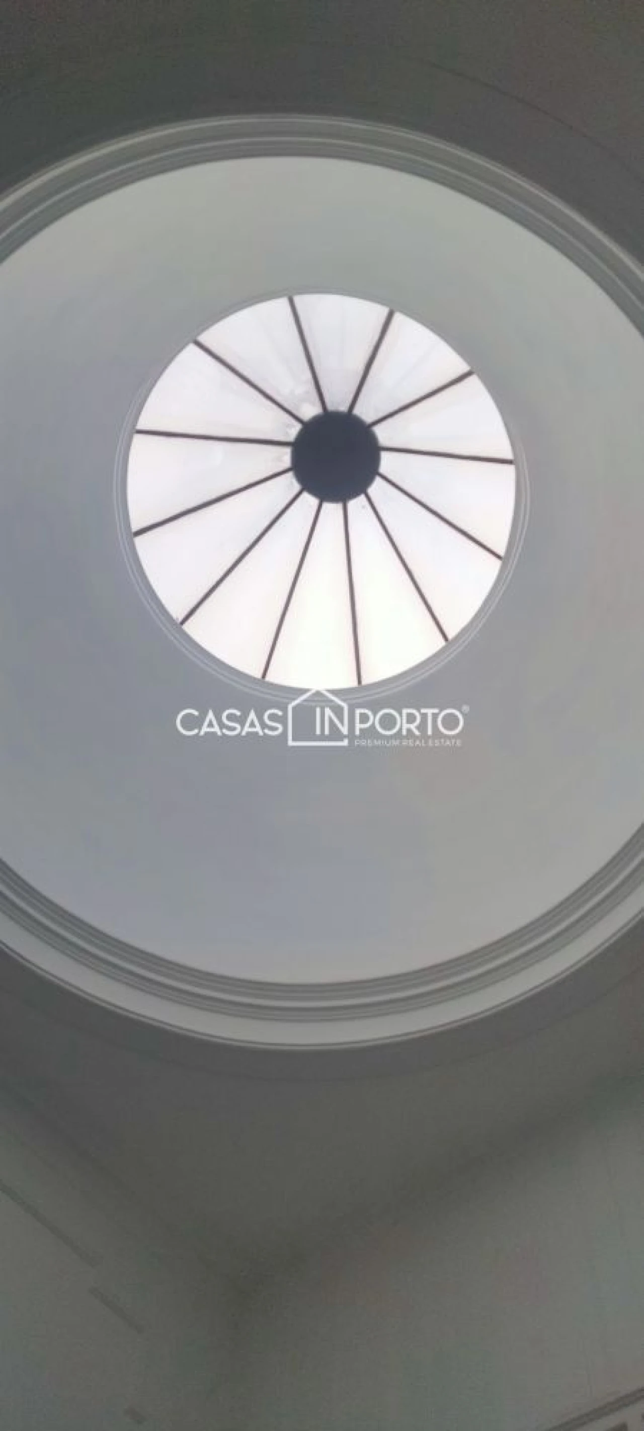 Loja para Arrendamento em Cedofeita, Santo Ildefonso, Sé, Miragaia, São Nicolau e Vitória Foto 40