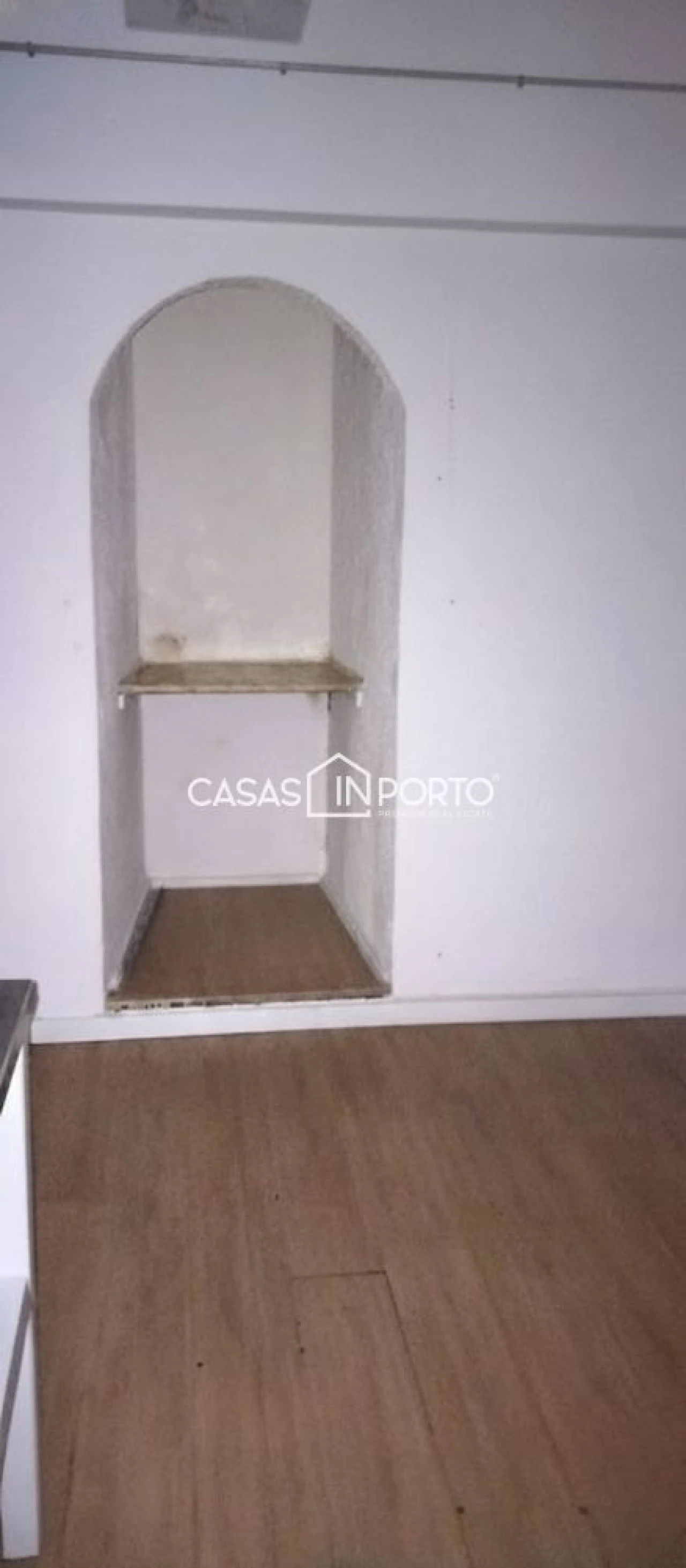 Loja para Arrendamento em Cedofeita, Santo Ildefonso, Sé, Miragaia, São Nicolau e Vitória Foto 7