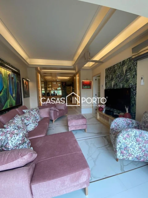 Apartamento T3 para Venda em Cedofeita, Santo Ildefonso, Sé, Miragaia, São Nicolau e Vitória