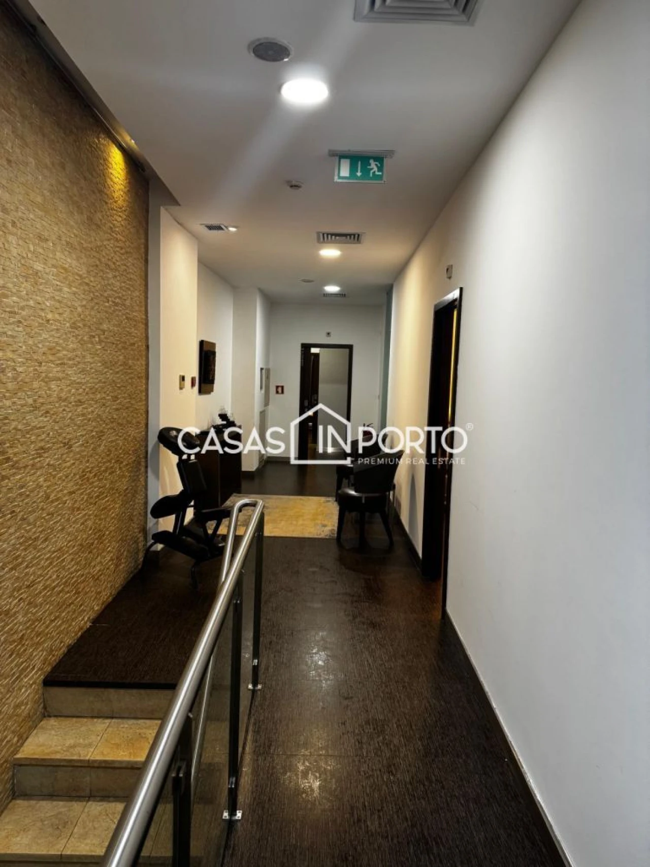 Loja para Arrendamento em Paranhos Foto 5