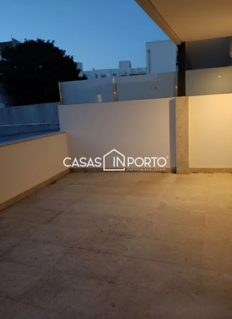 Apartamento T0 para Venda em Paranhos