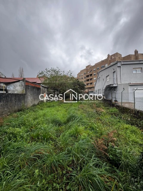 Terreno para Venda em Paranhos