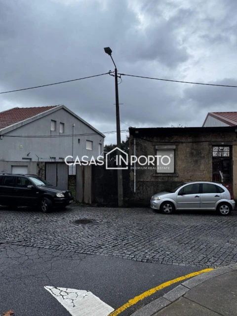 Terreno para Venda em Paranhos