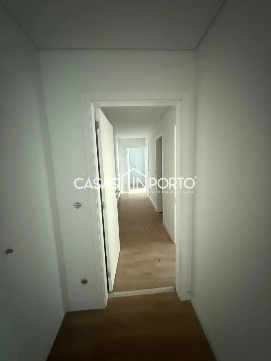 Apartamento T3 para Venda em Canidelo Foto 12