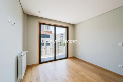 Apartamento T2 para Venda em Paranhos