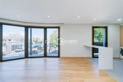 Apartamento T2 para Venda em Paranhos